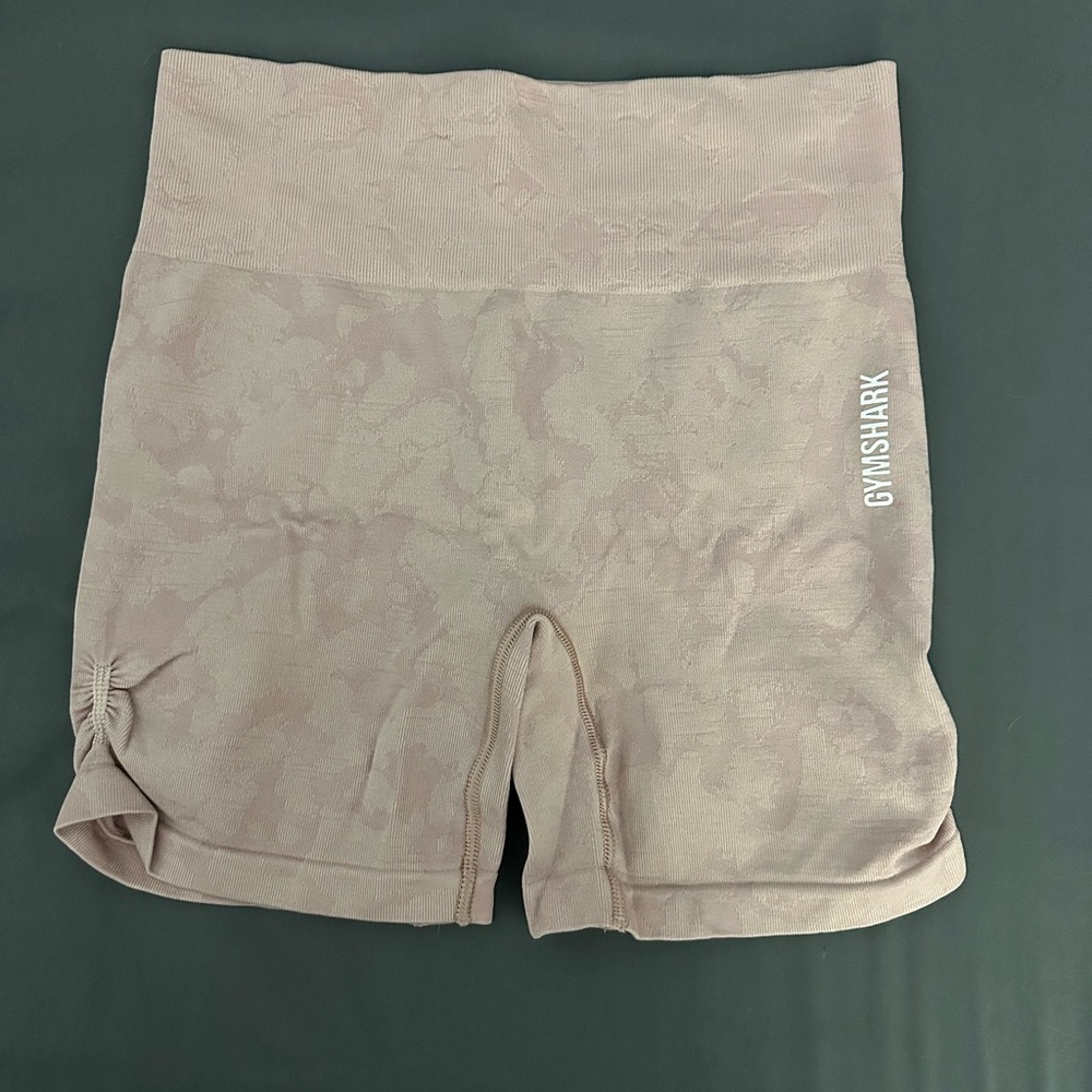 Gymshark camo adapt shorts